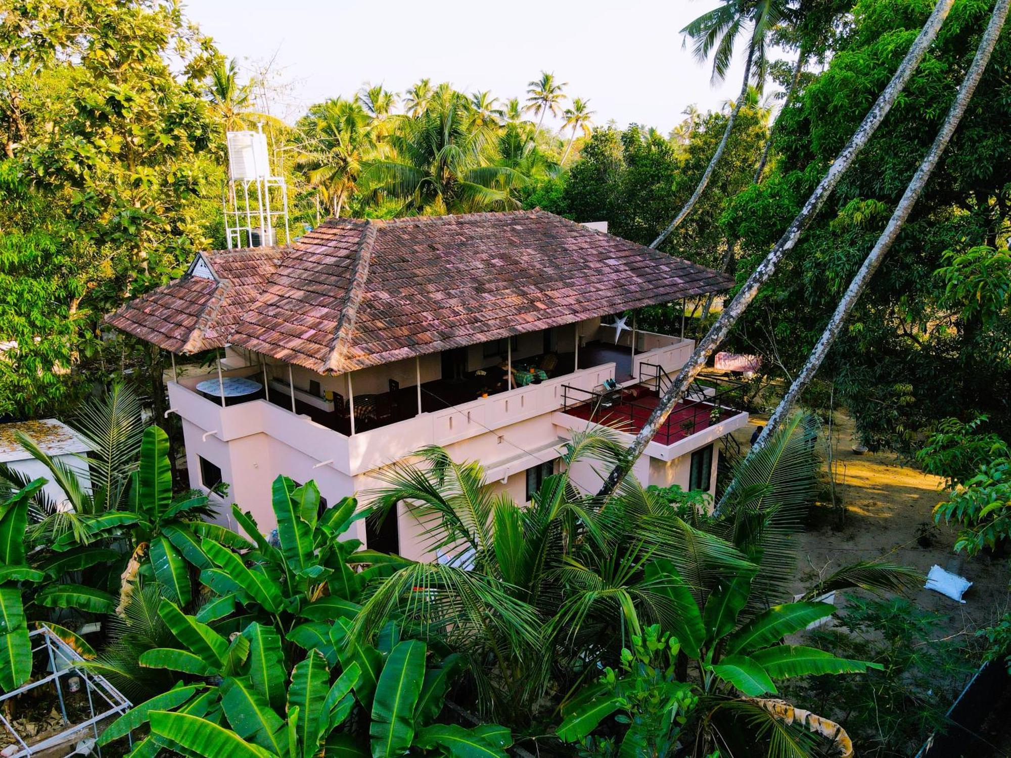 Bella Beach Villa Mararikulam Eksteriør billede